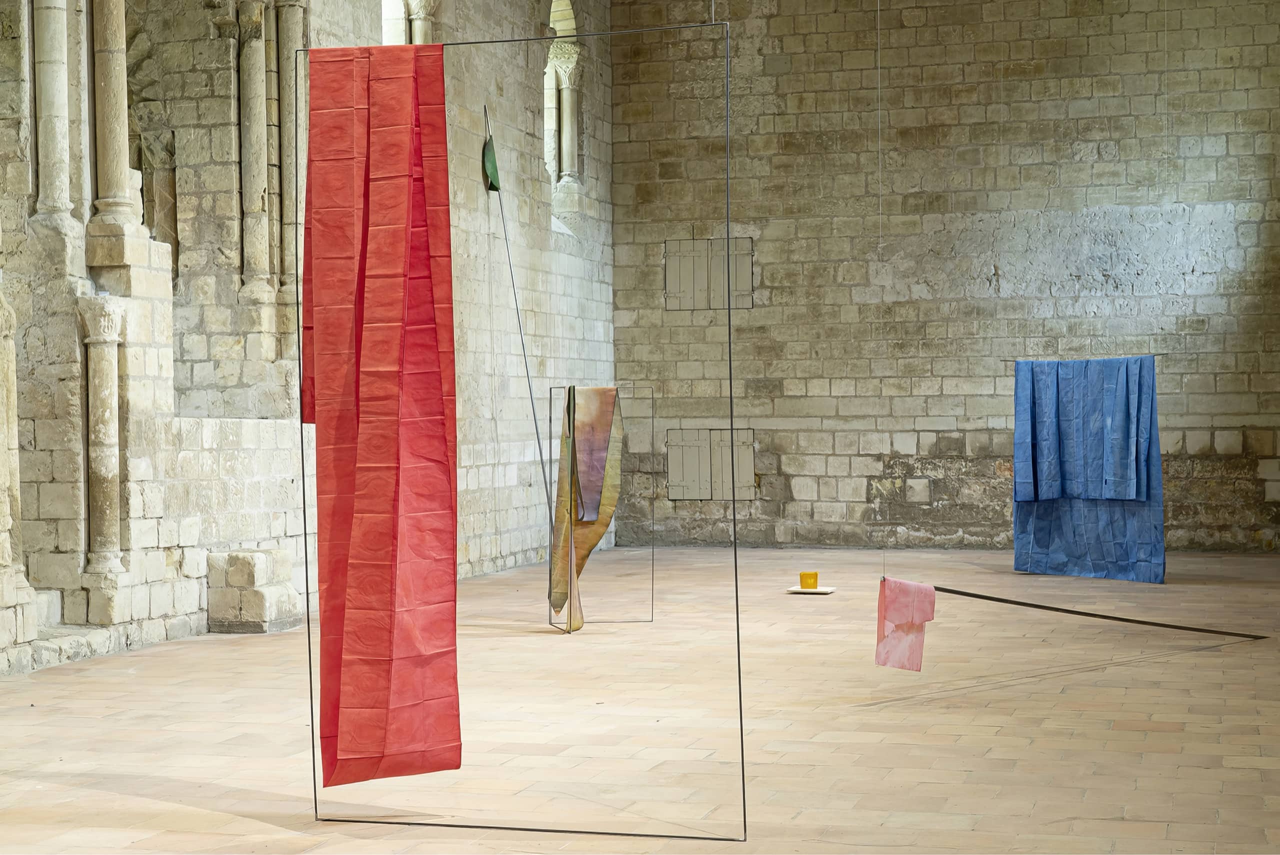 Les portants, Prieuré Saint Cosme, 2021 © Christophe Raimbault